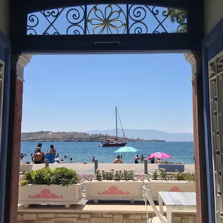 Lola 38 Foça