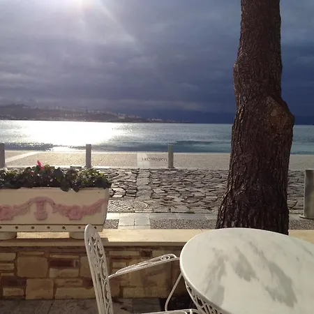 Lola 38 Ξενοδοχείο