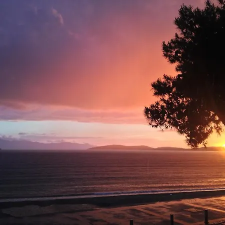 Lola 38 Ξενοδοχείο 3*